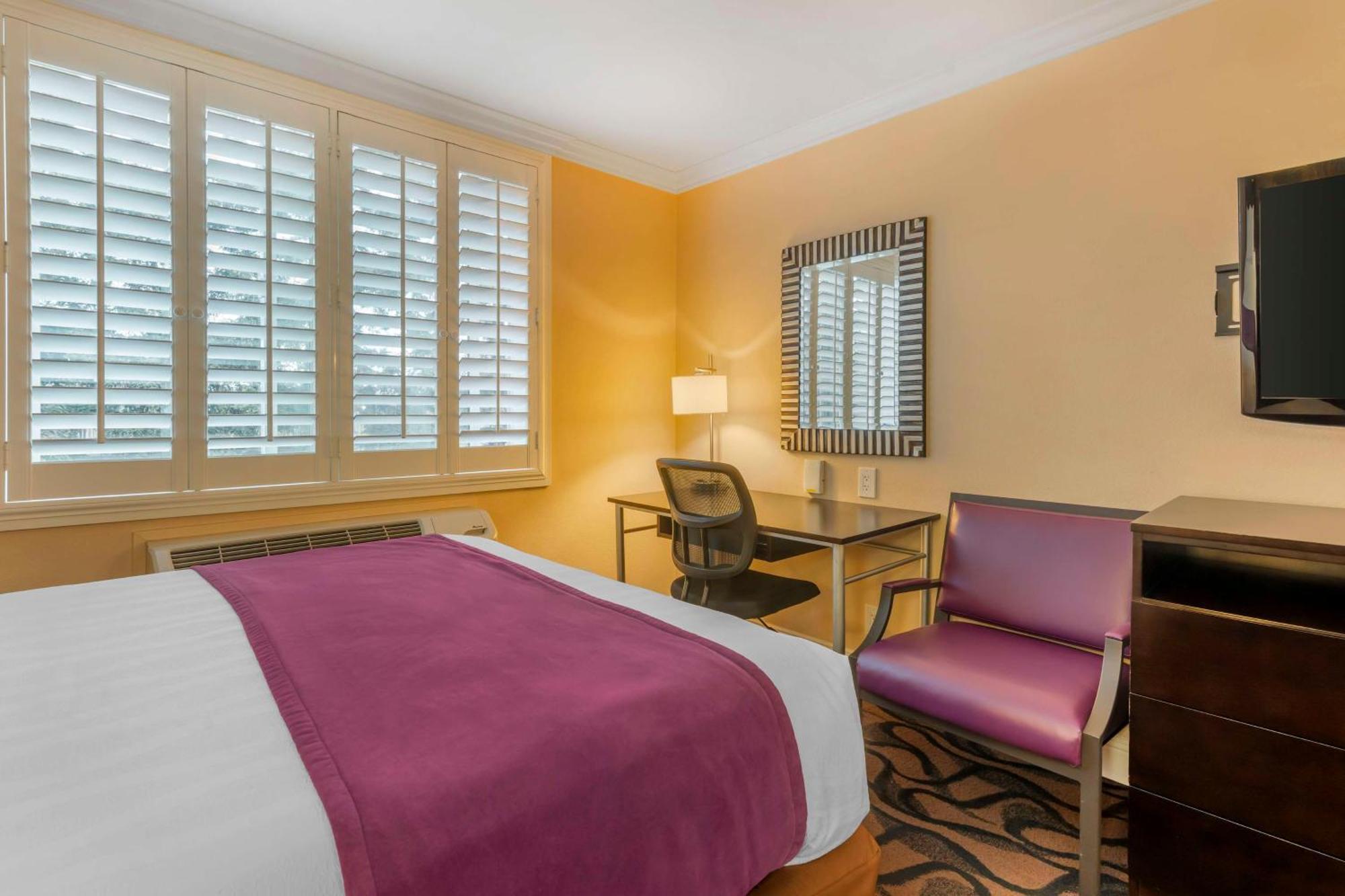 Best Western Plus Airport Plaza San Jose Esterno foto