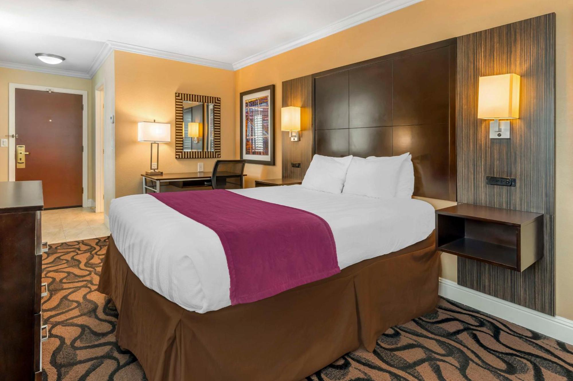 Best Western Plus Airport Plaza San Jose Esterno foto