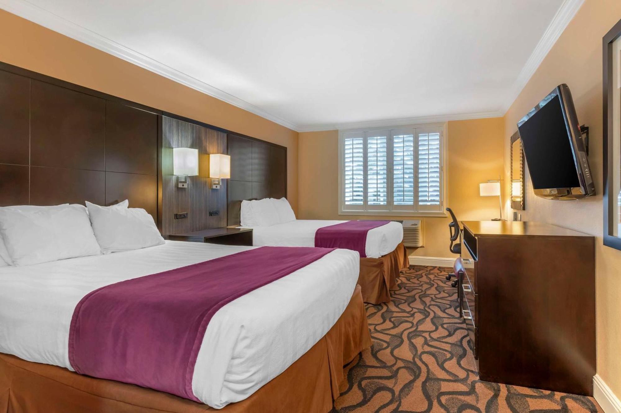 Best Western Plus Airport Plaza San Jose Esterno foto