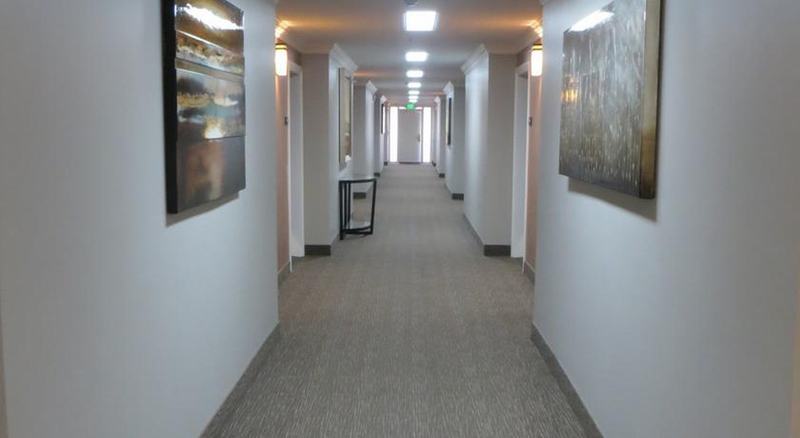 Best Western Plus Airport Plaza San Jose Esterno foto