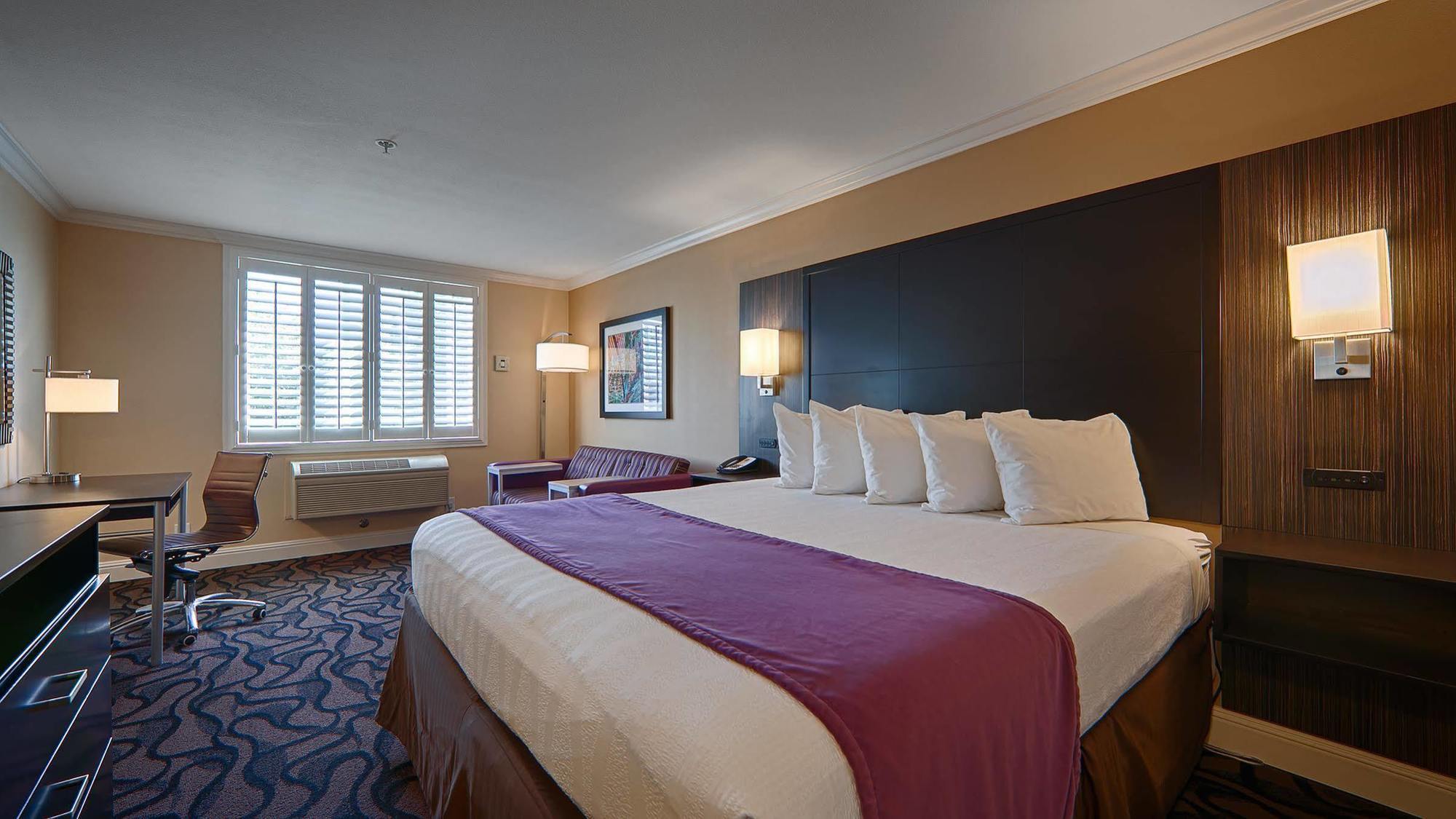 Best Western Plus Airport Plaza San Jose Esterno foto