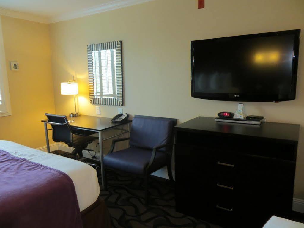 Best Western Plus Airport Plaza San Jose Esterno foto