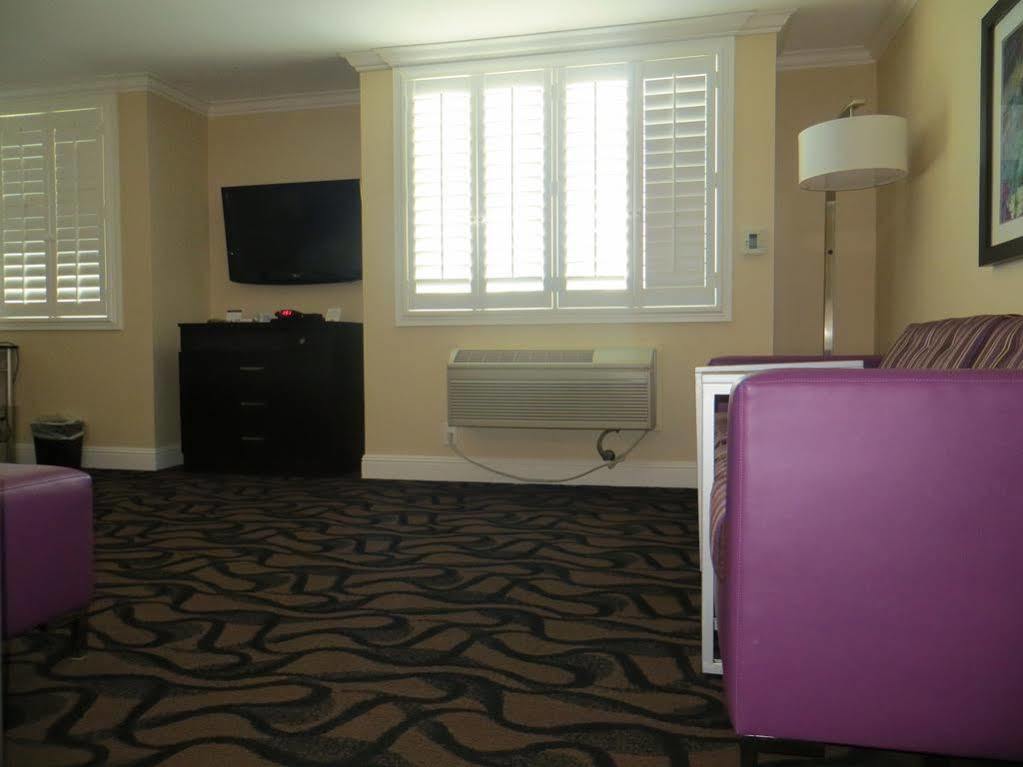 Best Western Plus Airport Plaza San Jose Esterno foto